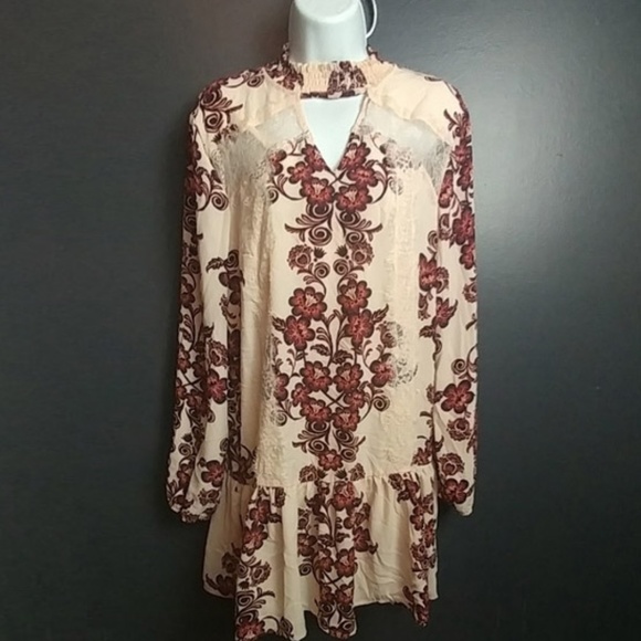 Altar'd State Dresses & Skirts - Altar'd State L dress with slip / cutouts New nwt